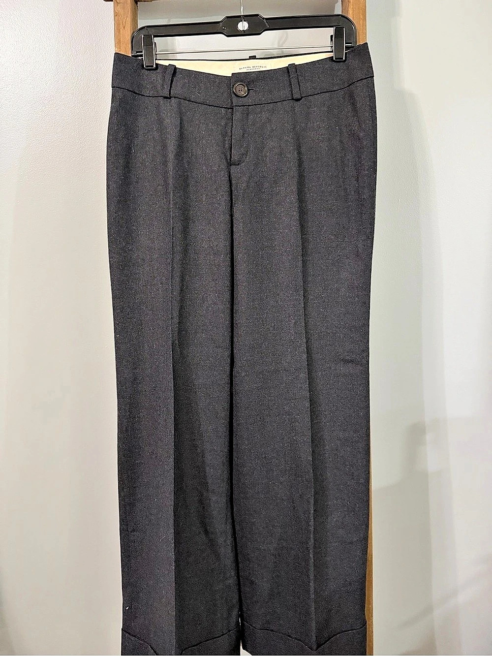 Banana Republic Jackson Fit Trouser Charcoal Wool Size 6P 30” inseam